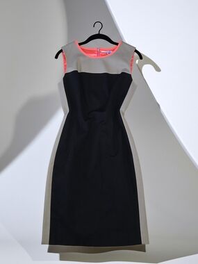 T Tahari Colorblock Sheath Dress in Black, Taupe & Coral, Size 4